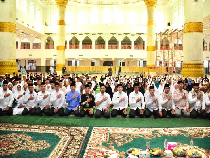 Bupati Kampar Tutup Manasik Haji dan Melepas 453 Jamaah Calon Haji Kabupaten Kampar Tahun 1447 H/2026 M