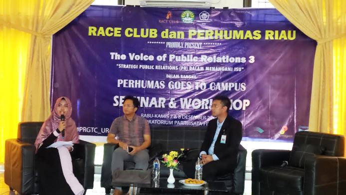 Perhumas Riau Berbagi Strategi PR ke Mahasiswa UR
