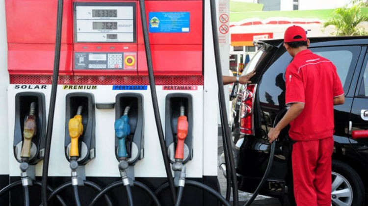 Pemerintah Buka Peluang Turunkan Harga BBM dan Gas