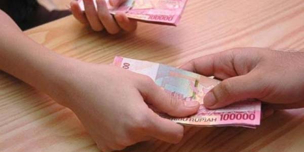 GAWAT...Ekonomi Sulit, Warga Siasati dengan Pinjam Uang Hingga Menjual Barang Berharga