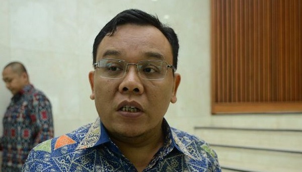 Politisi Ini Merasa Aneh, ''Istana Saja Takut Corona, Tapi Masyarakat Diminta Tak Panik''