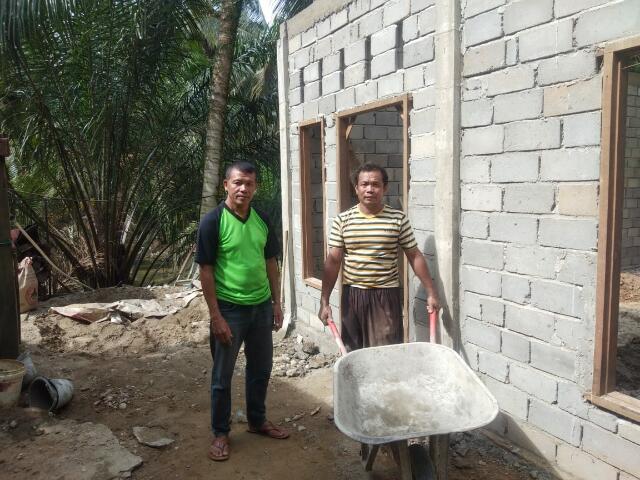 Rehab Rumah dari Pemprov Riau di Desa Rambah Tengah Hulu-Rohul Dimulai