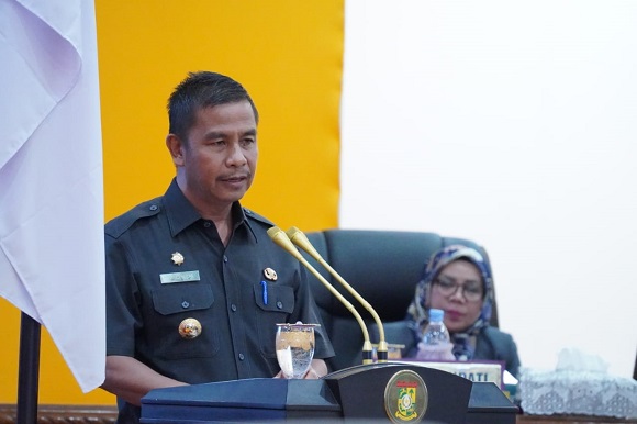 Bupati Kampar Dengarkan Laporan Banggar Tentang RPP APBD Kampar Tahun 2024