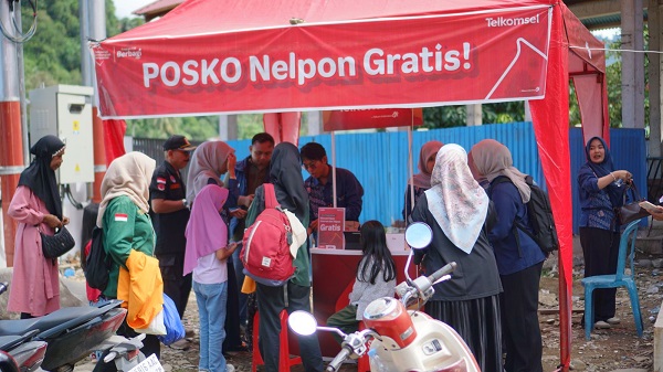 Bangkit Bersama Pascabencana Sumatera,  Telkomsel Kembali Salurkan Bantuan CSR dan Posko Layanan di Padang