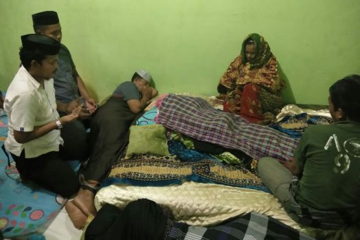 Tak Terima Dituding Selingkuh oleh Suami, Sunni Nekat Teguk Racun Serangga, Lalu Innalillahi...