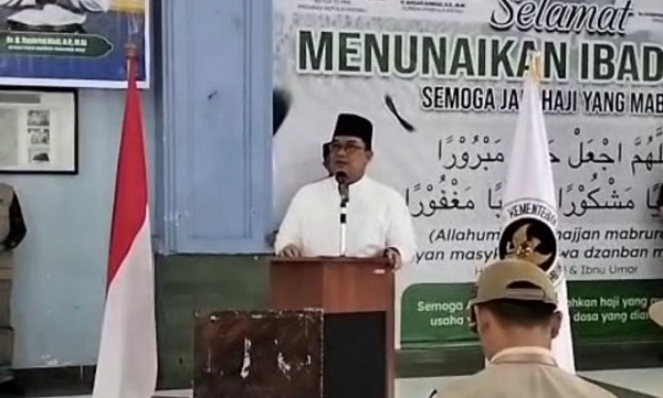 Sekdaprov Riau Lepas 438 JCH Kloter Pertama Asal Pekanbaru