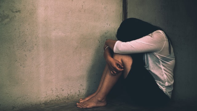 Tragis! Terciduk Pacaran, Gadis 15 Tahun di Riau Diperkosa 2 Preman Lalu Dijual ke Pria Hidung Belang
