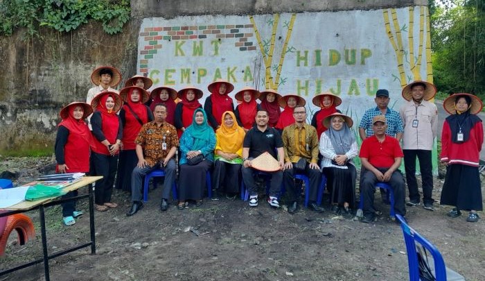 Pengurus KWT Diingatkan Tentang  Pentingnya Tata Administrasi Dalam Pengembangan Pertanian
