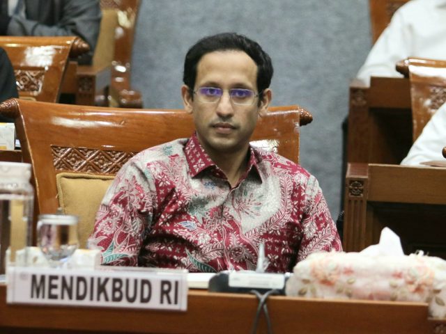 Gara-gara Pakai Bahasa Inggris Saat Rapat Kerja, Nadiem Ditegur Anggota DPR
