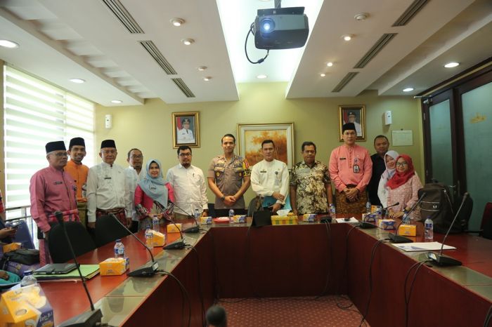Pemprov Riau dan Komnas-HAM RI Bahas Pengawasan PETI di Kuansing dan Inhu
