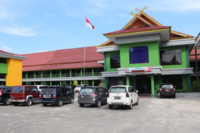 Kemenag Riau Serahkan 236 SK PNS Formasi 2018