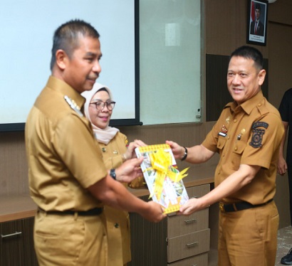 Bupati Kampar Ahmad Yuzar Lakukan Sertijab dengan Pj Bupati Kampar Hambali