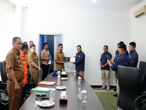 Bupati Kampar Terima Silaturahmi Manager PLN UP3 Bangkinang