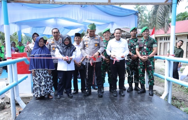 Diresmikan, Jembatan Presisi di Merempan Hulu Permudah Akses Tiga Dusun