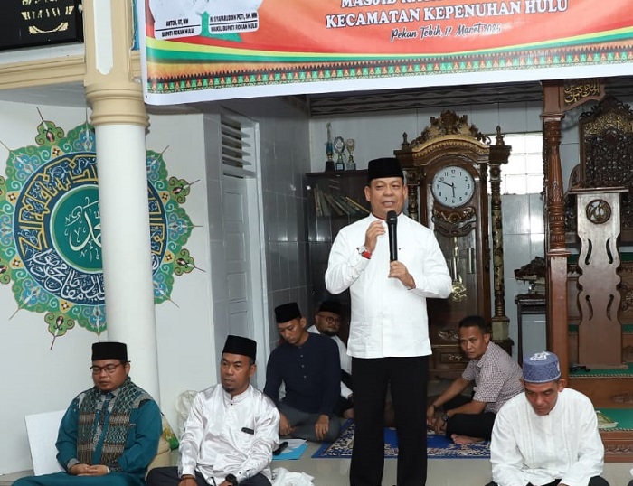 Safari di Masjid Raya Pekan Tebih, Syafaruddin Poti Sampaikan 5 Fokus Pembangunan
