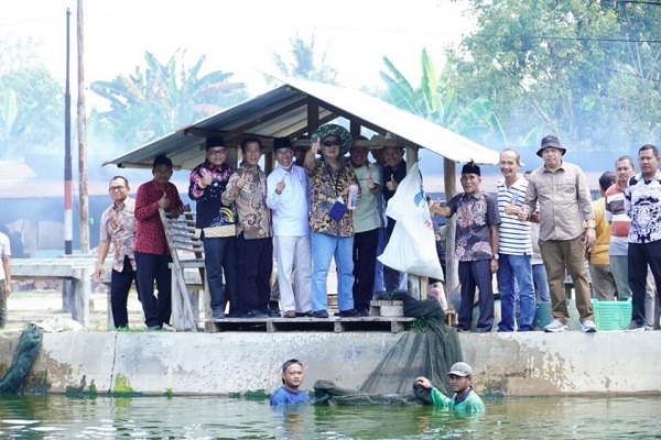 Ketua BPS Malaysia Mr Low Jion Jack: Abon Patin Koto Masjid Sudah Bisa Ekspor