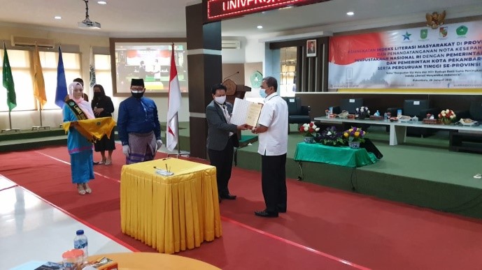 MoU Universitas Islam Riau dan 15 Perguruan Tinggi se-Riau dengan Perpusnas Dalam Rangka Tingkatkan Literasi Masyarakat