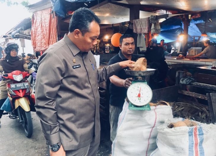 DPP Tera Ulang Timbangan Pedagang Pasar Palapa Pekanbaru, Hasilnya?