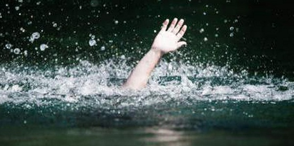 Dua Pemuda Tenggelam di Sungai Kampar,  Satu Selamat, Temannya Masih Dalam Pencarian