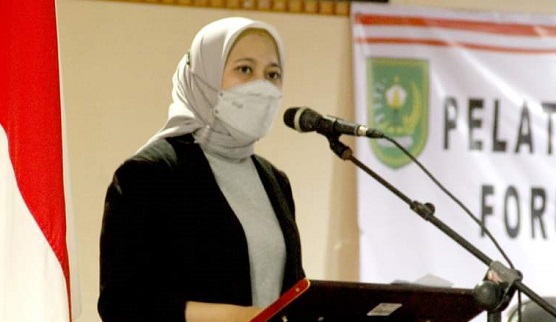 Pemukiman Warga Belum Teraliri Listrik, Bupati Rezita: Sudah Dilakukan Pendataan