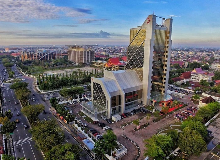 HEBAT...Bank Riau Kepri Peringkat ke 6 Terbaik se-Indonesia, Kedua di Sumatera