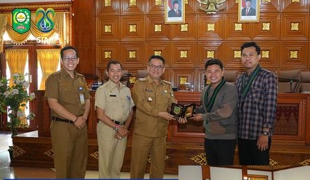 HMI Pekanbaru Lakukan Kunjungan Wisata ke Siak