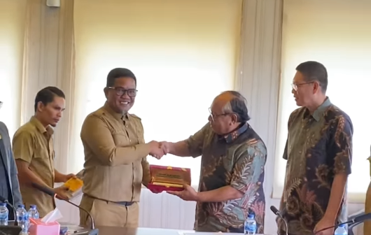 Bupati Pelalawan Terima Kunjungan Rektor IBT Pelita Indonesia