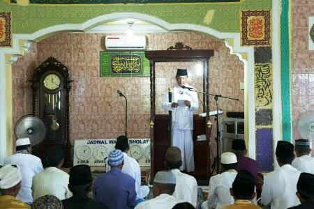 Jadi Khatib, HM Wardan Sebut dalam Shalat Terkandung Pesan Tawadlu dan Rendah Hati