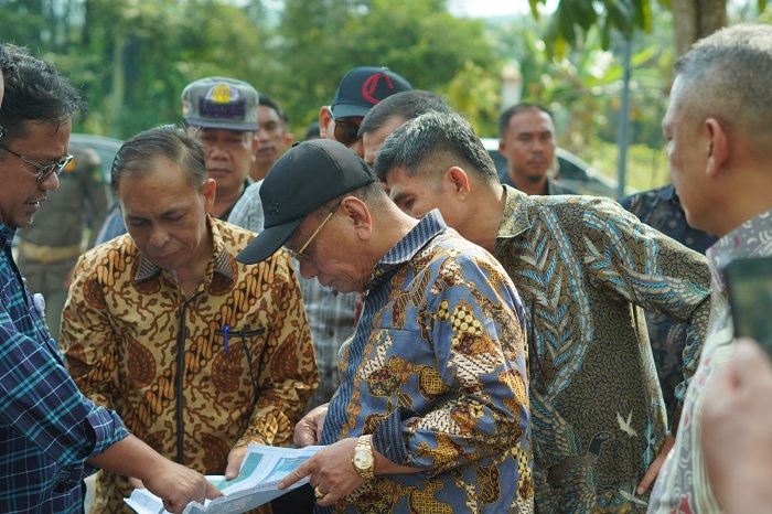 Bupati Rohil dan Tim Kemendikti Saintek Tinjau Lokasi Sekolah Garuda