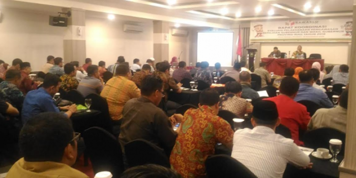 Bawaslu Riau Evaluasi Pengawasan Pilgubri 2018