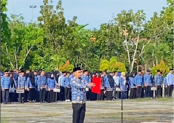 Pimpin Upacara Hardiknas, Husni: Nyalakan Api Perubahan untuk Kemajuan Daerah