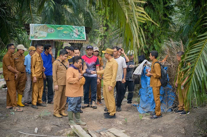 Wabup Rohil Pimpin Mediasi Konflik Lahan PT Sedora dengan Koperasi dan Masyarakat