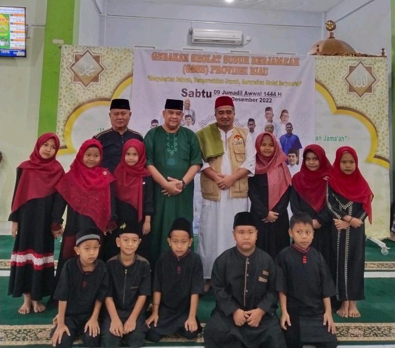 Wagubri Edy Natar Hadiri Gerakan Salat Subuh Berjemaah di Masjid Al-Anshor Panam