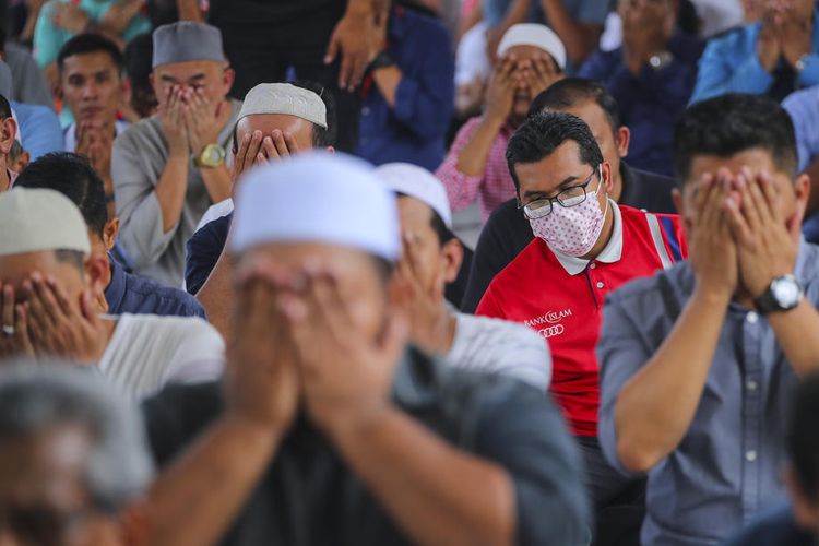Fatwa MUI  Terkait Pelaksanaan Ibadah Saat Ada Wabah Corona, Ini Isi Lengkapnya