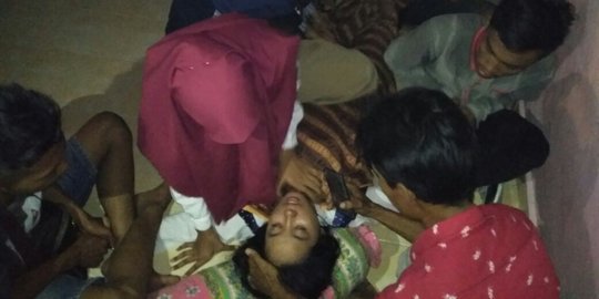 Pulang Wisata dari Pantai, Mahasiswi UIN Kesurupan, 'Lepaskan Aku, Sakit... Lepaskan, Sakit... Kamu Jahat'