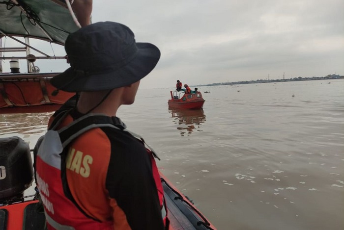 Bocah 8 Tahun HIlang di Sungai Kampung Kesayangan