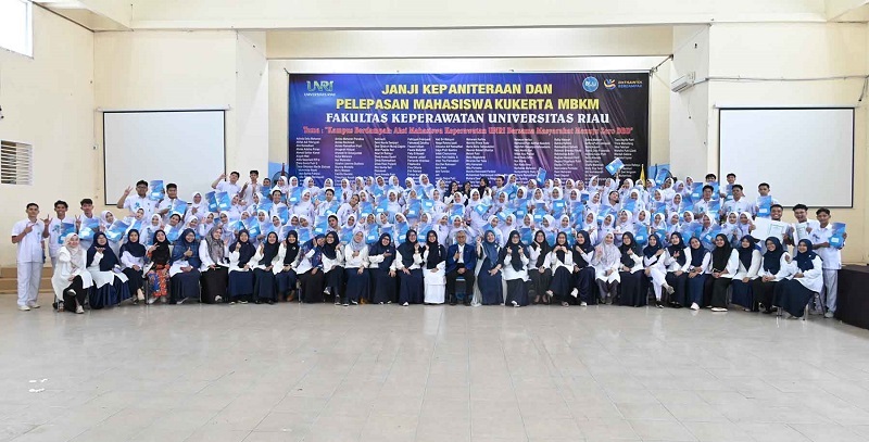 172 Mahasiswa Keperawatan Nyatakan Janji Kepaniteraan