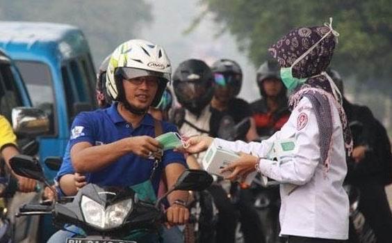 Antisipasi ISPA, Diskes Pekanbaru Telah Bagikan 40 Ribu Masker