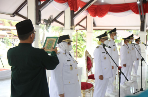 SAH, Gubernur Riau Lantik Bupati Bengkalis, Kepulauan Meranti dan Wali Kota Dumai