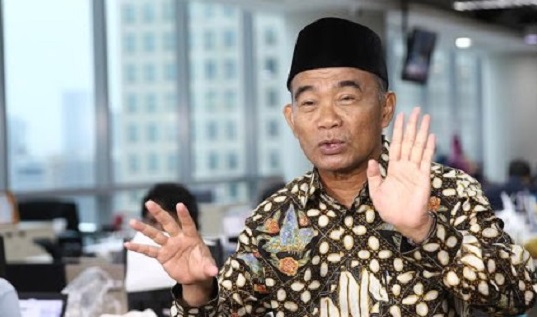 SIAP-SIAP, 5 Hari Jelang Lebaran Jokowi  Bagi Bansos Besar-besaran untuk 9 Juta Kepala Keluarga