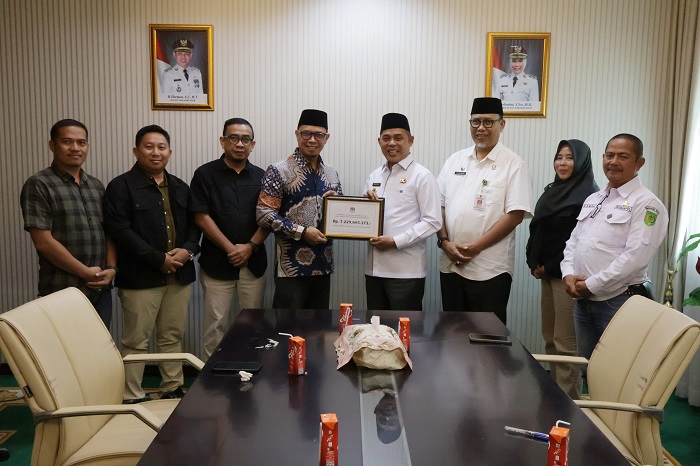 KPU Inhil Kembalikan Sisa Lebih Anggaran Pilkada Sebesar Rp7,2 Miliar