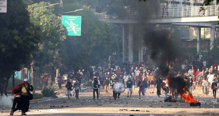 Gawat Nih! Jika Kerusuhan Terus Berlanjut, Pengamat: Rupiah Bisa Tembus Rp 15 Ribu per USD