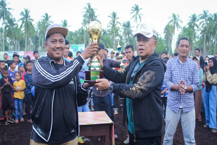 Plt Bupati Asmar Tutup Tanjung Bakau Cup Tahun 2023