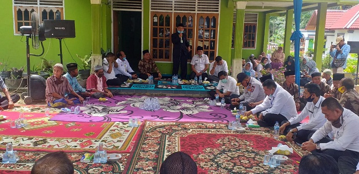 Warga Kampung Baru Sampaikan Keinginan untuk Pemekaran Kelurahan Sorek I, Bupati HM Harris: Insyaallah...