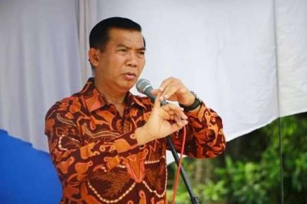 TEGAS...Wako Firdaus Minta Warga Pendatang di Pekanbaru Cari Pekerjaan yang Baik, Bukan Prostitusi