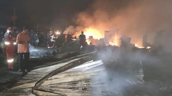 Dua Orang Meninggal dalam Kebakaran Pasar SP I Tapung Hilir Ternyata Pasangan Suami Istri