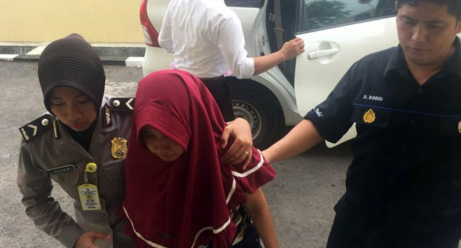 Berani Hina Aparat di Facebook, Janda Muda Anak Satu Diciduk Polisi