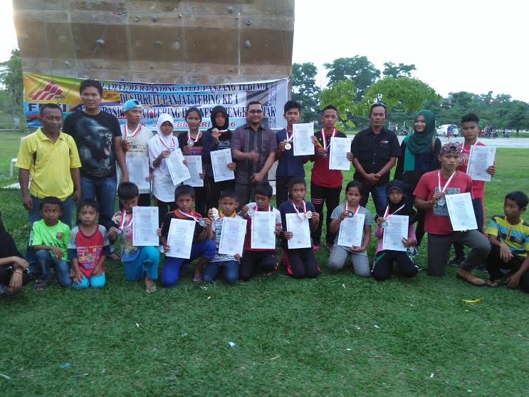 FPTI Siak Gelar Kejuaraan Panjat Tebing di 5 Kecamatan