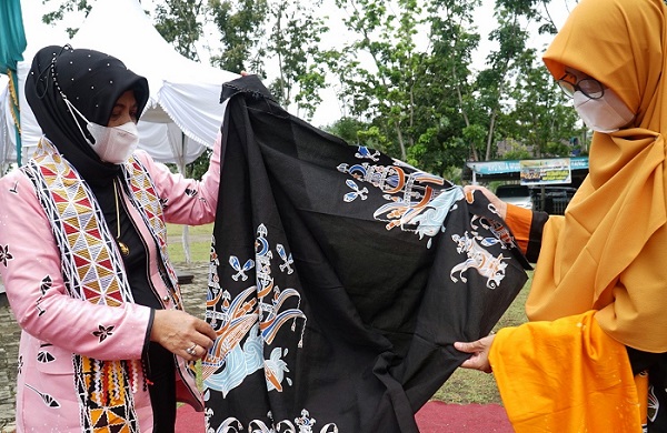 Rumah Batik Binaan RAPP Cikal Bakal Kampung Batik Pertama di Kuansing