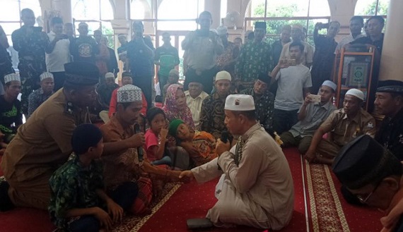 ALHAMDULILLAH...22 Orang Warga Nias Ucapkan Syahadat Masuk Islam